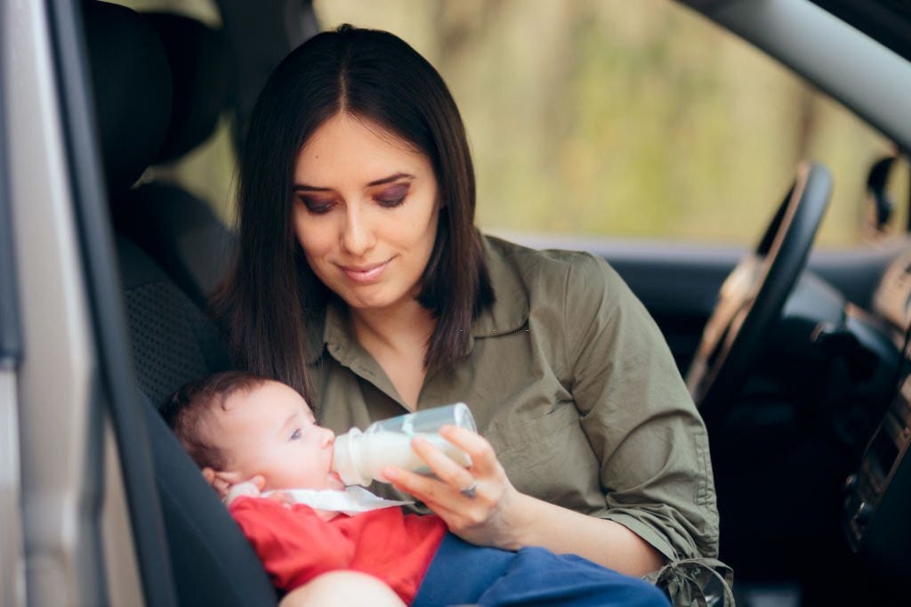 Can I Feed Baby In Car Seat Careubuddy Medium