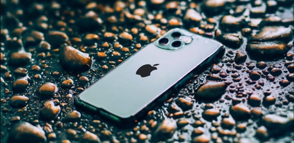 “Liquid Detected in Lightning Connector” Error on iPhone How to Fix
