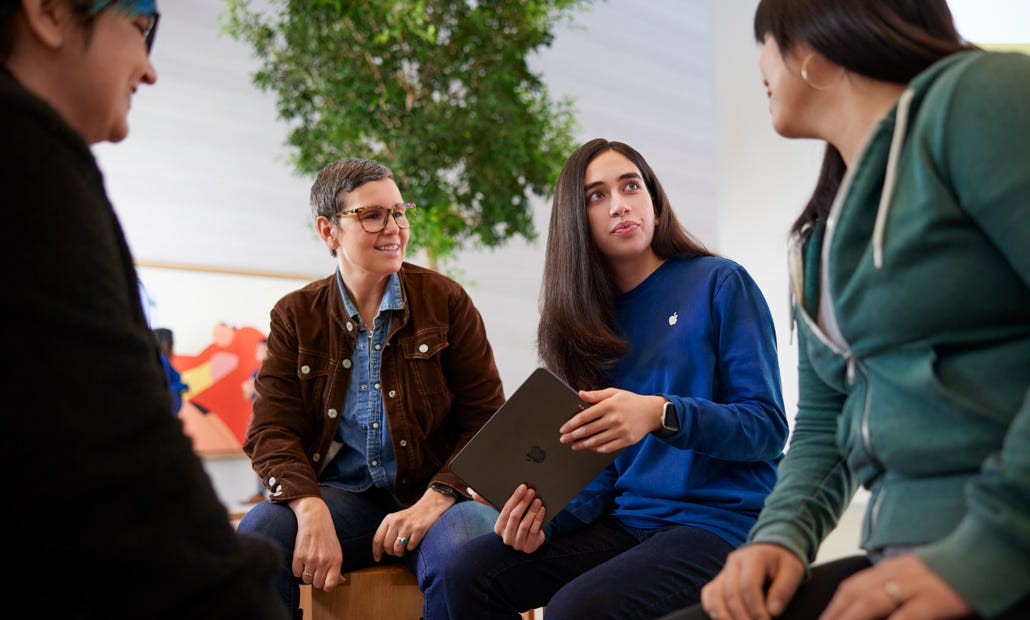 🚀 Launch Your Career with Apple — Support Advisor Positions Open! by