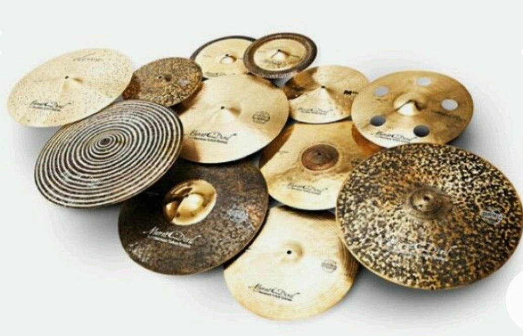 Crashing cymbals La Marr Wenrich Medium
