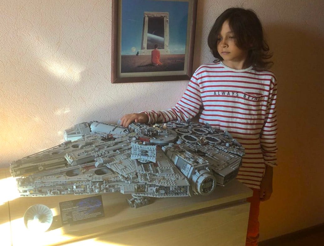 The Millenium Falcon, minus 17 sets of bags.
