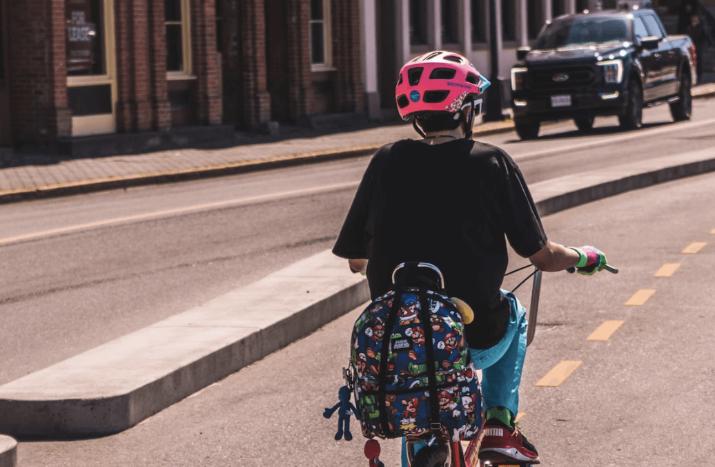 6 Key Benefits of Wearing a Helmet While Biking as a Youth by Ali