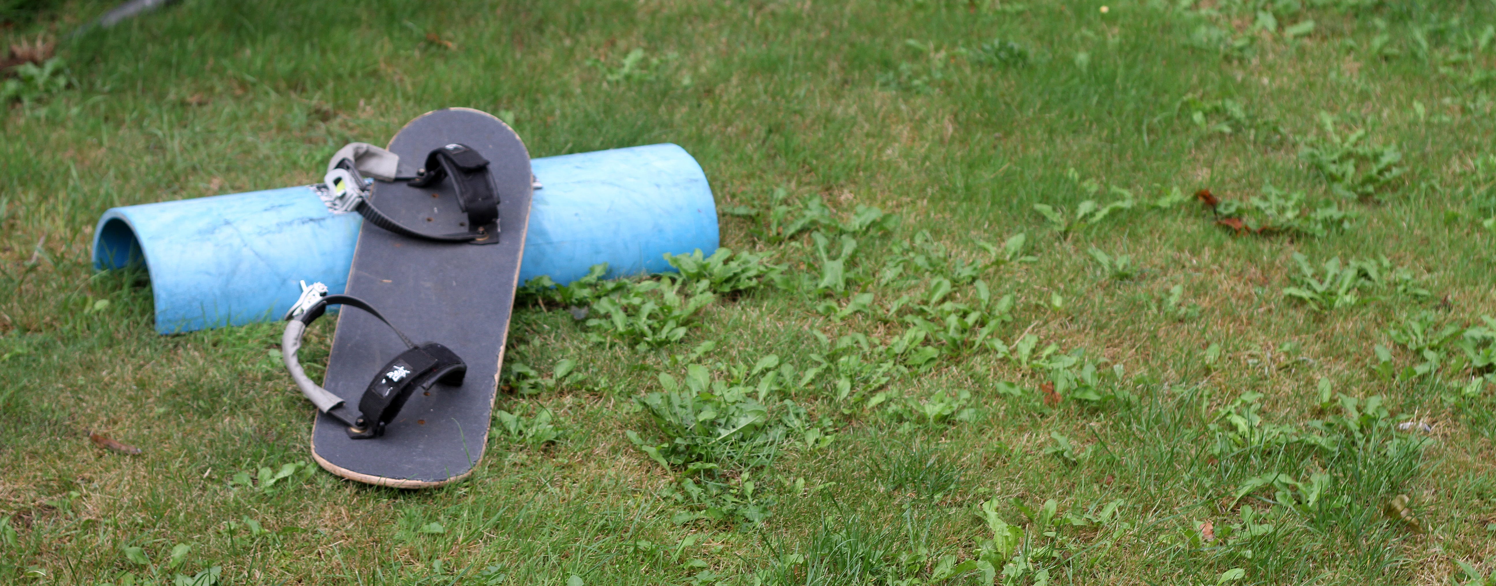 How to make a snowboard static freestyle trainer for £10 | by James  Streater | Medium