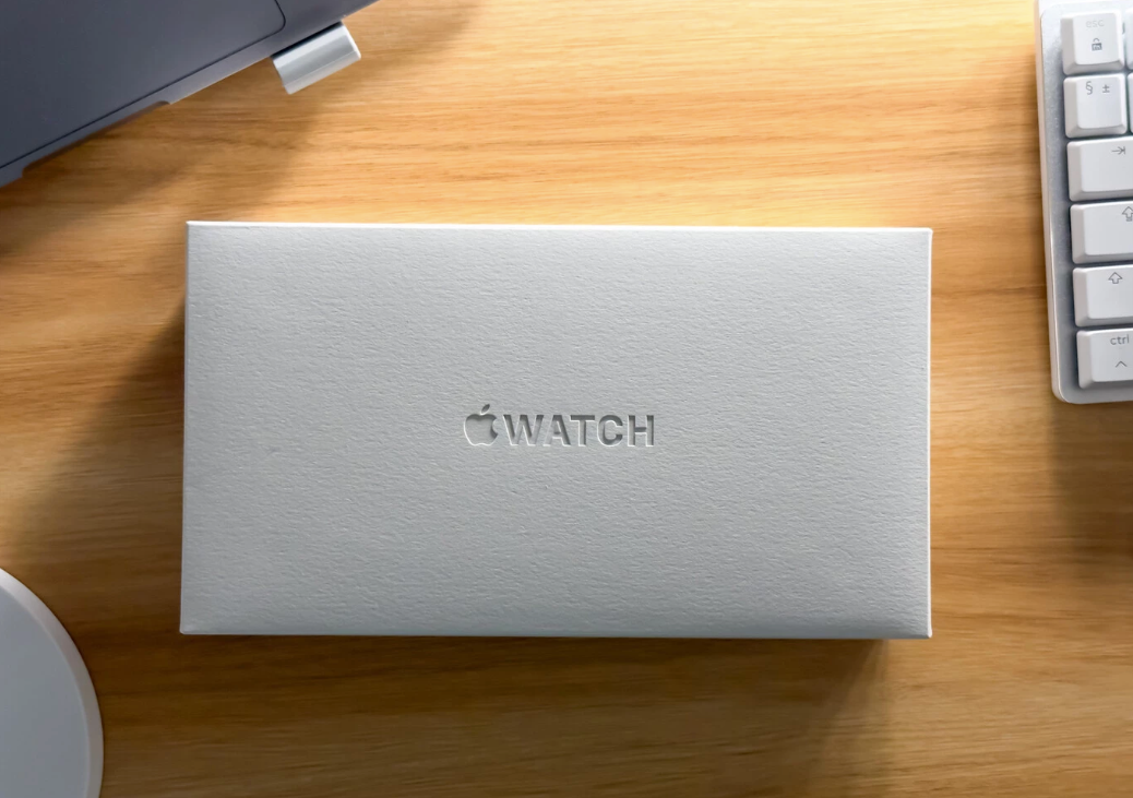 Apple Watch Ultra Review… And Unboxing! | by Juan Cienfuegos | Mac O'Clock  | Medium