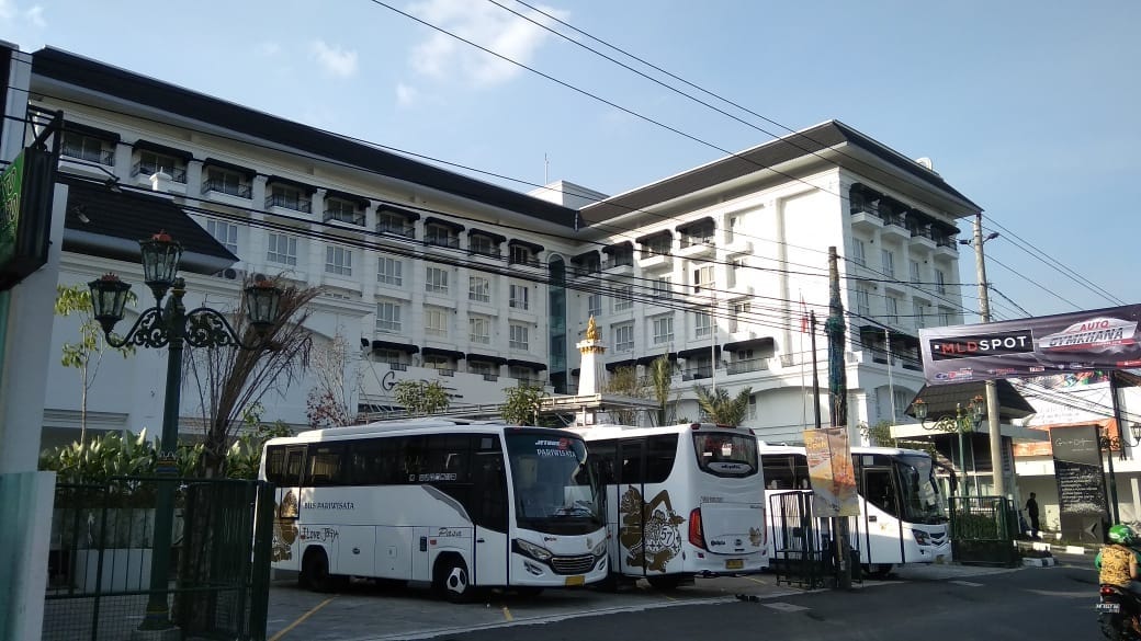 Harga Sewa Bus Pariwisata Jogja 2017: Panduan Lengkap untuk Liburan Anda