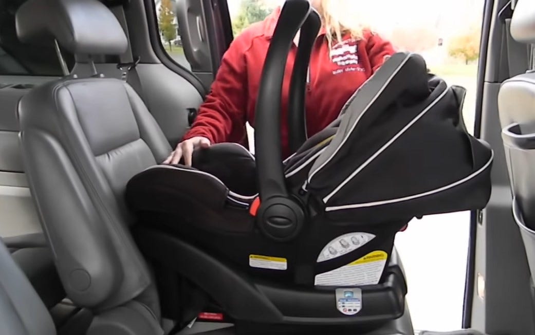 Graco SnugRide SnugLock 35 Infant Car Seat Review | by Adviserbaby | Jun,  2023 | Medium