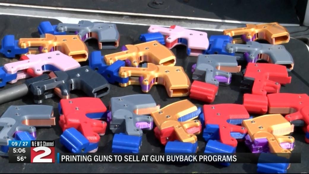 new-york-buys-back-3d-printed-guns-for-21-000-dollars-by-novaters3d