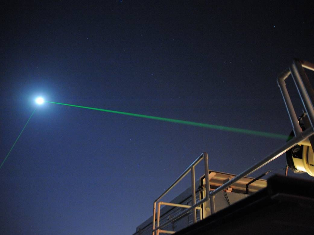 We use lasers to keep track of the Moon by Ethan Siegel Starts With A Bang! Medium