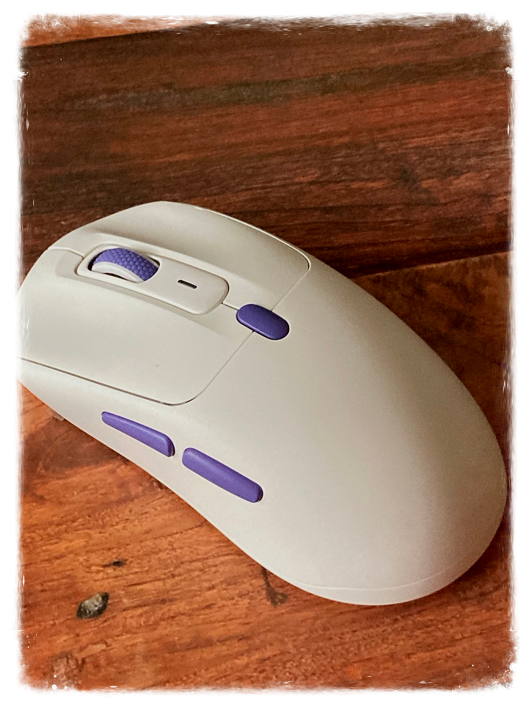 Akko Pulse01 Gaming Mouse Comparison - Airman 10