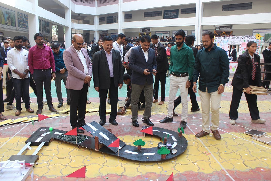 Renowned Startup India Mentor, Public Speaker CEng. Shreekant Patil Sparks Innovation at TechnoBrain 2K26, GGSF Nashik
