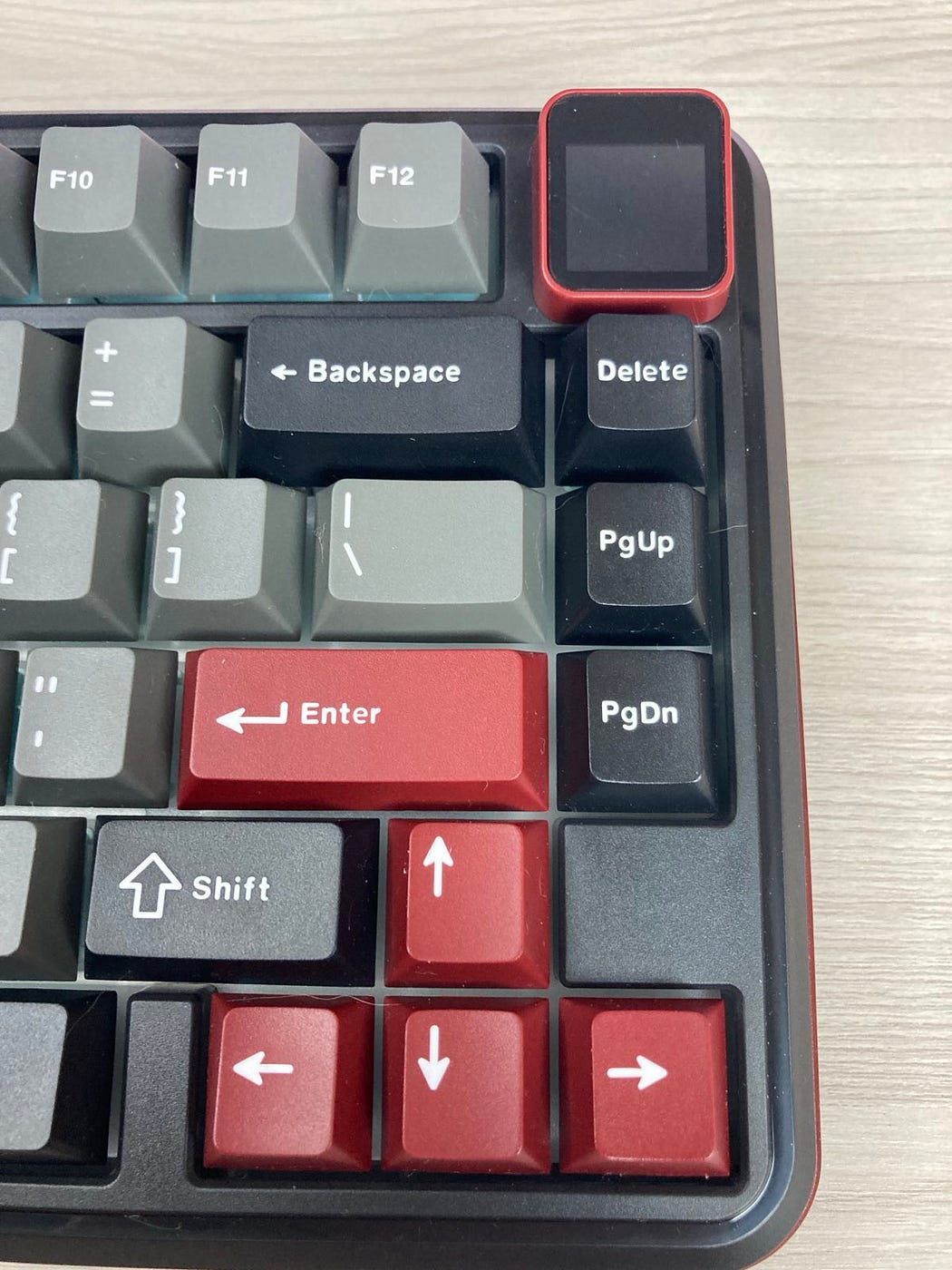 Vibe75 v2 Mechanical Keyboard - Airman 6