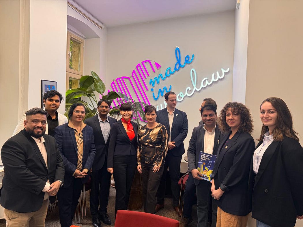 CEng. Shreekant Patil’s itinerary, arranged by the Poland-India Chamber of Cooperation, included significant engagements with key stakeholders within the Polish ecosystem. High-level meetings were held with Ms. Magdalena Okulowska, President of the Wrocław Agglomeration Development Agency (ARAW), Ms. Paulina Muszyńska, Head of Development Projects (Startup), Mr. Norbert Nowacki, specialist at invest Support department, Ms. Krystyna Kardacz, Ms. Ania Mistrzak and Ms. Marta Piksa.