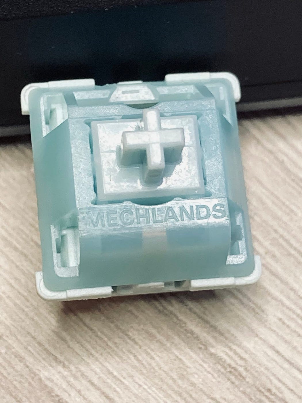 Vibe75 v2 Mechanical Keyboard - Airman 9