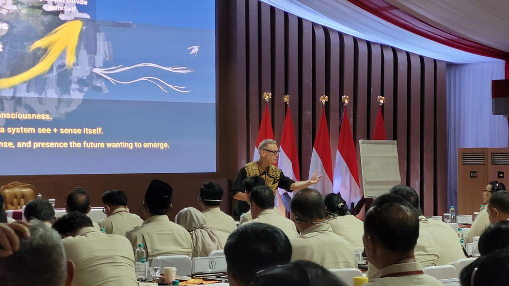 First Cabinet Retreat with the Newly Sworn in Cabinet of Indonesia (2024)