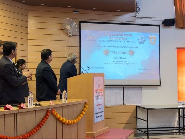 CEng Shreekant Patil is founder at PARENTNashik — (India), (100 % Export to Europe). He is Committee chairman at NIMA Startup Hub, MACCIA — Maharashtra Chamber of Commerce, Vice President at IBSEA, GFID & MSMECCII, Advisor at United Marathi International Chamber, GIBF, Founder member at FOEII University, Delhi, Chartered Engineer with DGFT, Valuer, with 30 years of industrial experience now working as Sr. Consultant at NPC India Under Ministry of Commerce & Industry, Technical Committee Member