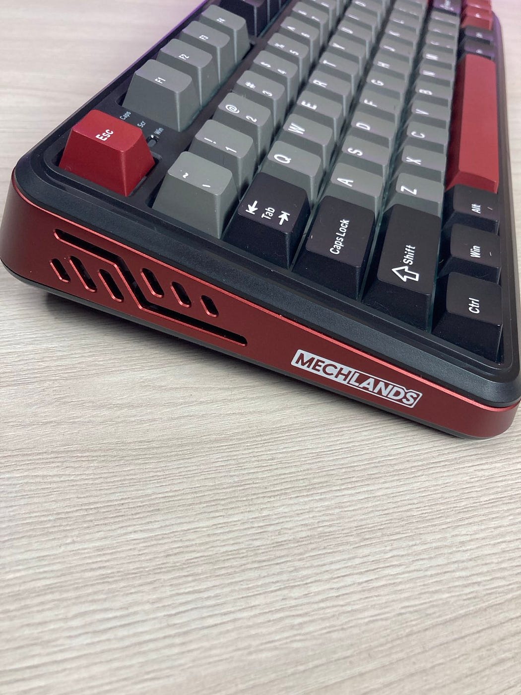 Vibe75 v2 Mechanical Keyboard - Airman 13