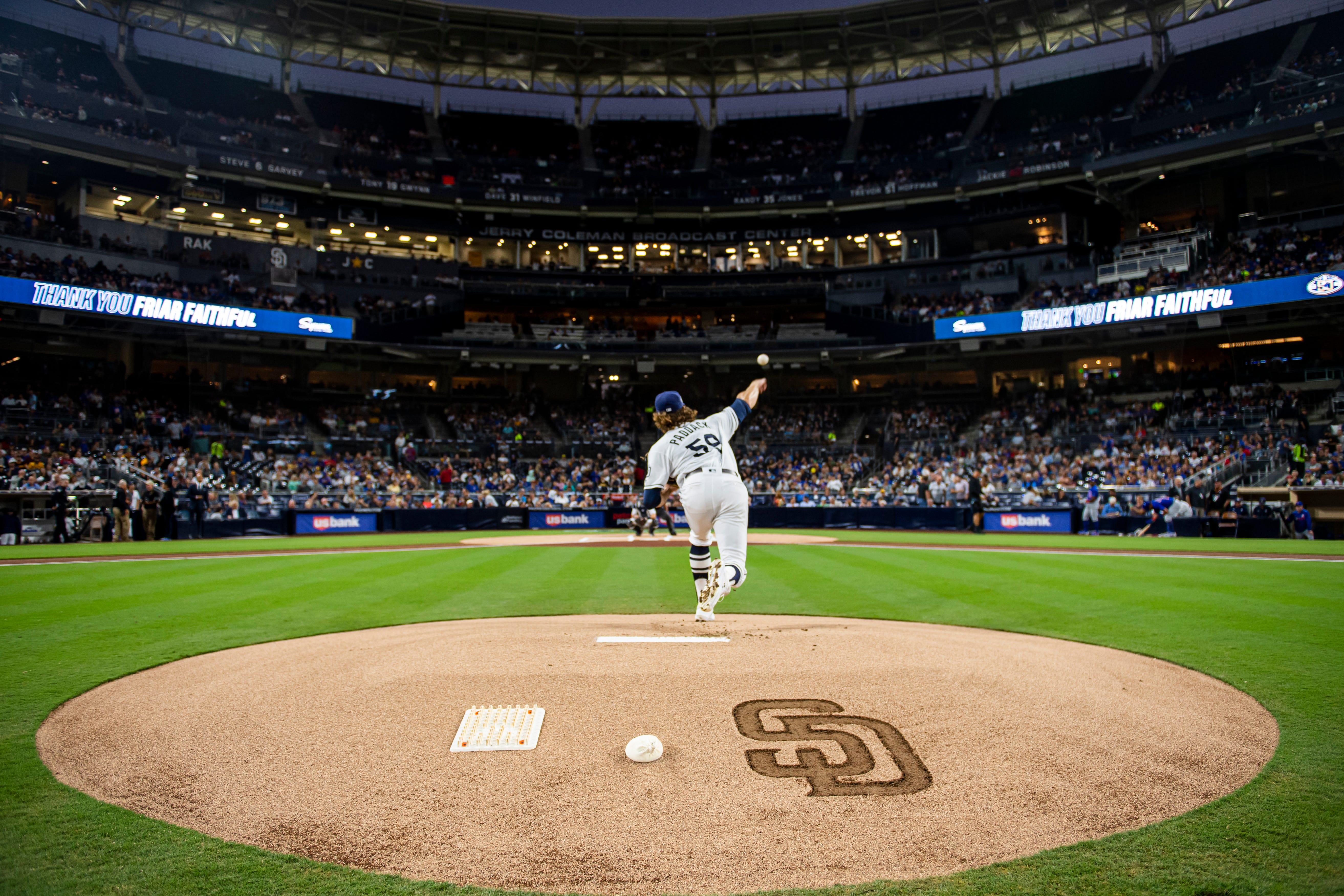 Friar Fotos 3/31: Padres take first season series, Paddack makes