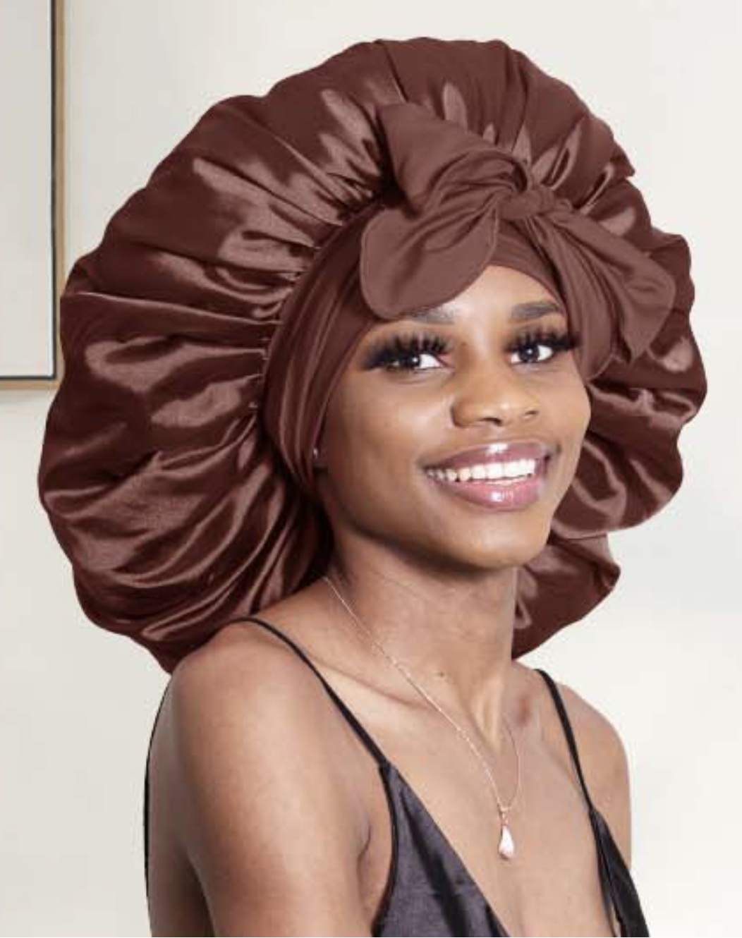 QUEEN Silk I have long curly hair, and use by Abhi Shree Feb, 2024