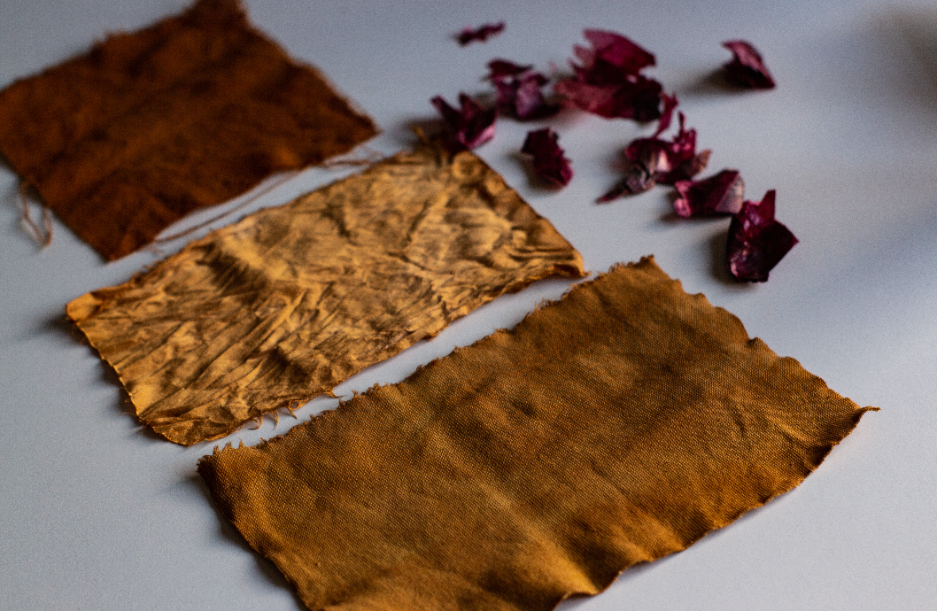 How to naturally dye fabric at home with onion skins? by themazi