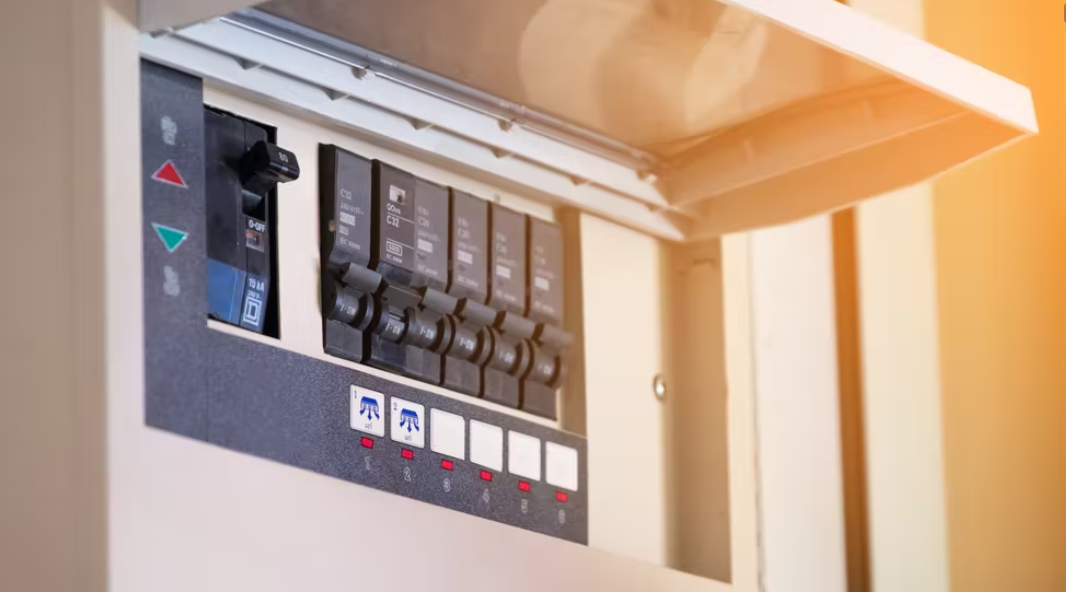 Circuit Breaker Pattern in Microservices by Thanuja Dissanayake Medium