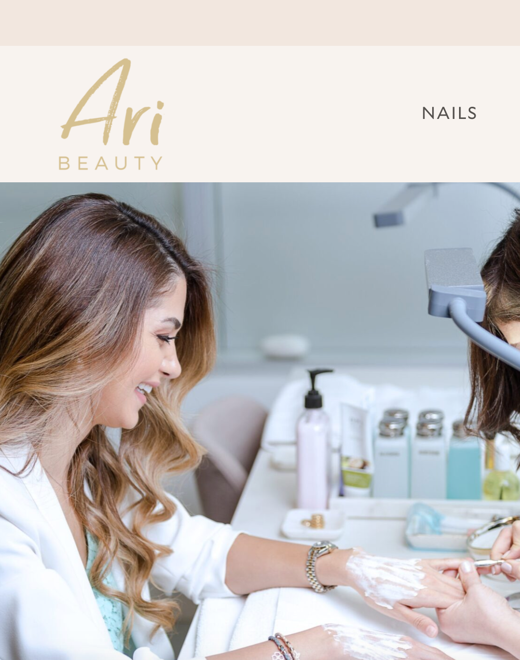 bBest Nail Salon Near Yaletown, Downtown, Vancouver Ari Beauty Medium