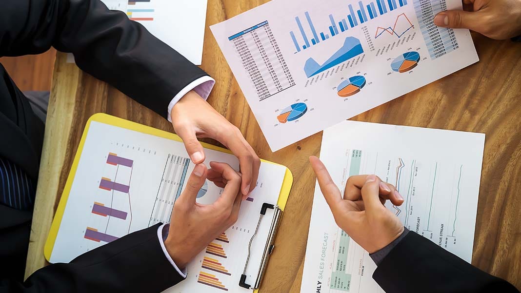 What is chartered accountant and what services do they offer by
