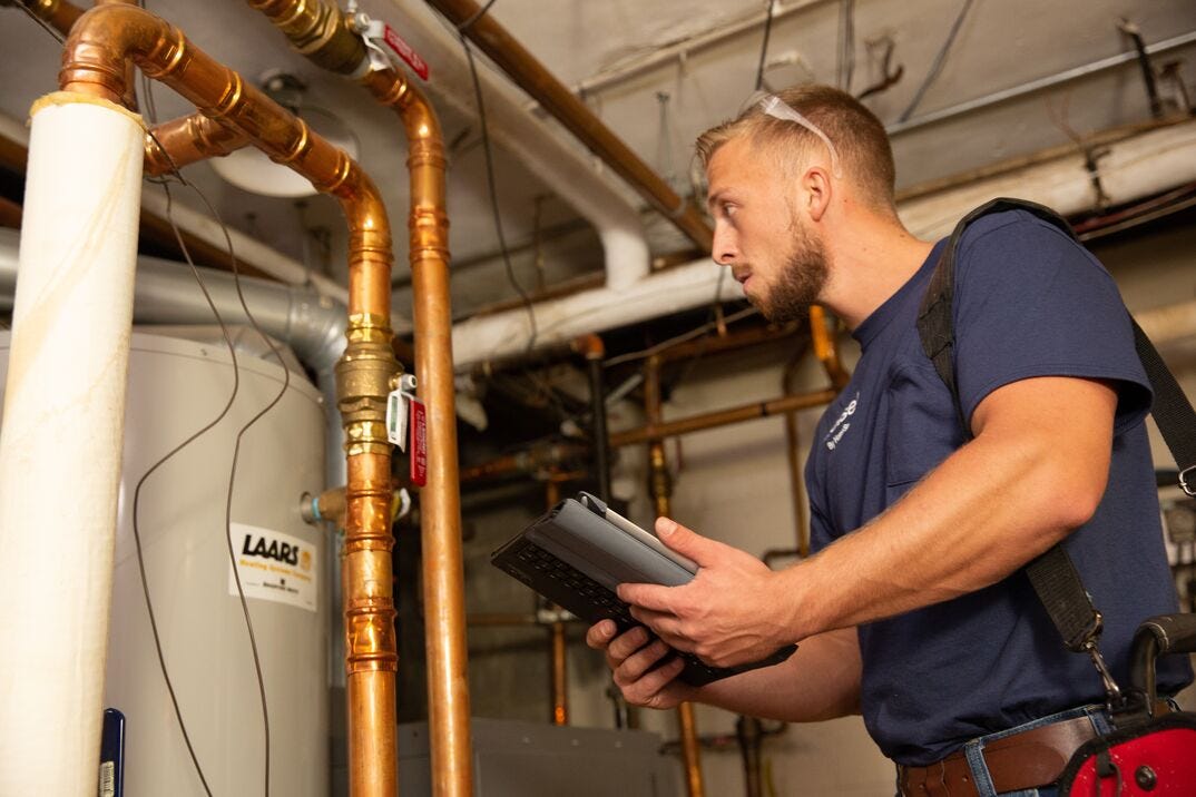 Get The Best Water Heater Repair Service Avance Mechanical Avancemechanical Medium
