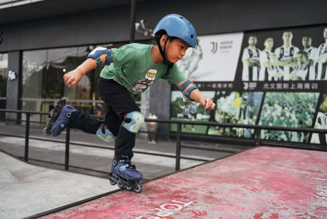 What is a Good Age for Kids to take Skating Lessons in Dubai | by  Skateraati Sports Services | Medium