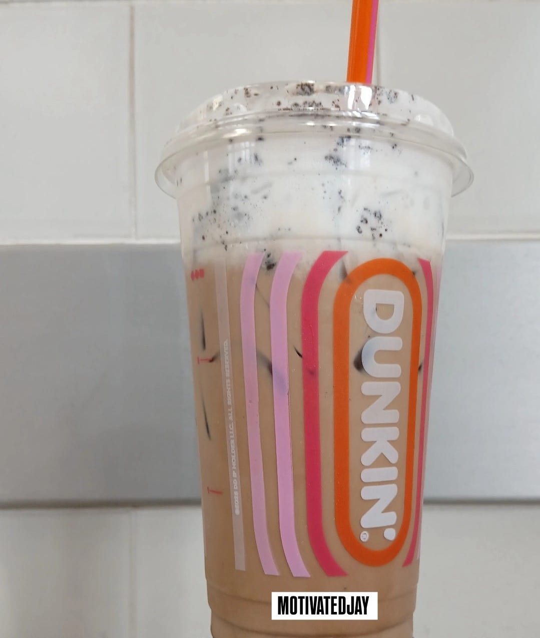 “The Verdict Is In: Oreo Dunkin’ Latte vs. The Banana Latte”