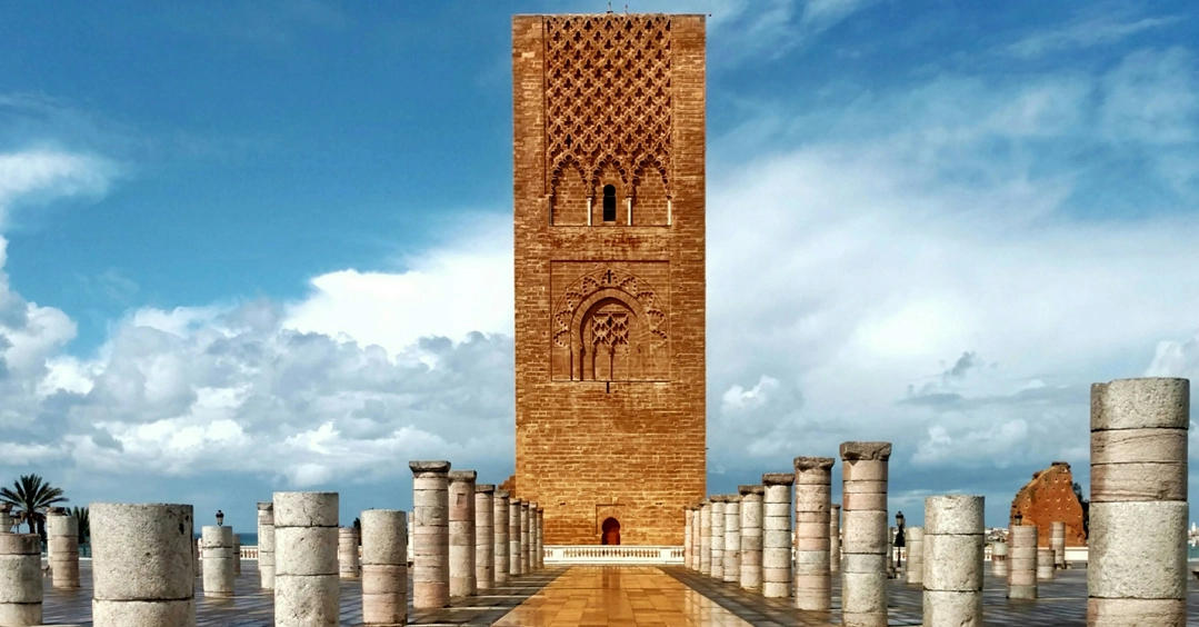 La Tour Hassan — Visit Rabat : Guide Complet pour une Visite Inoubliable