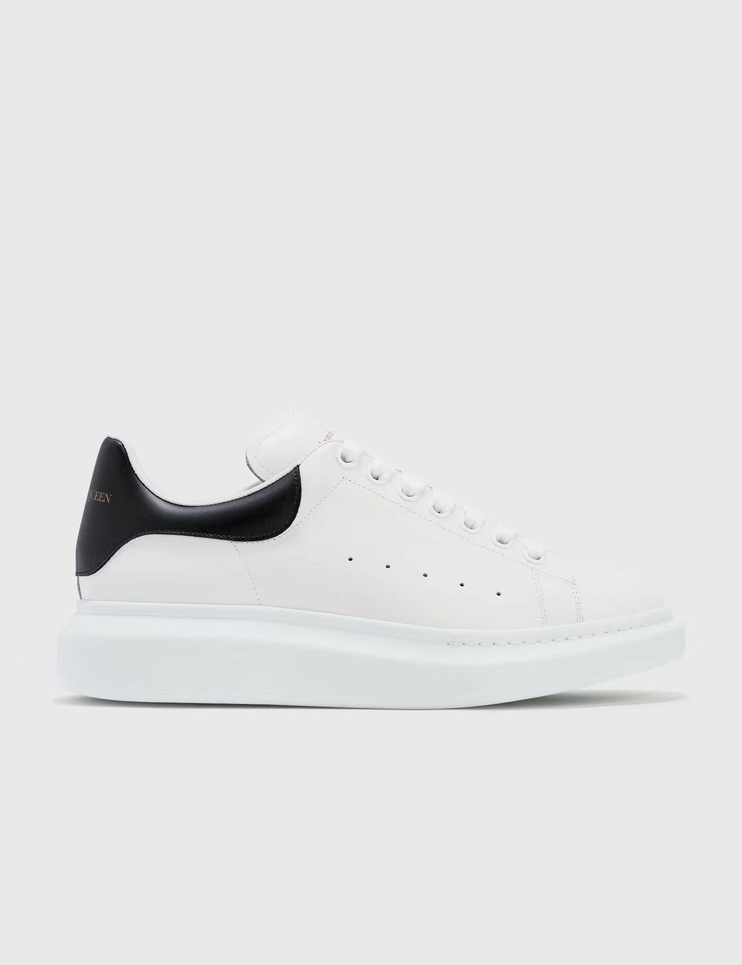 Alexander McQueen Women small white shoes black tail sneaker -  globalluxurys - Medium