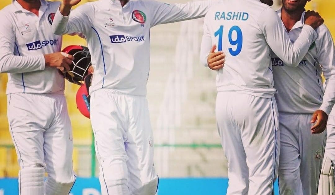 Which bowler has bowled the most number of overs in a single test match? Cricinfo Buzz Medium