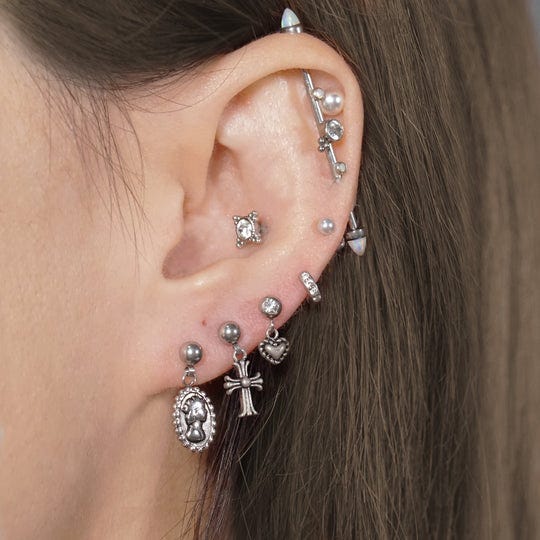 Flat back earrings: 5 reasons why are the best - EricaJewels
