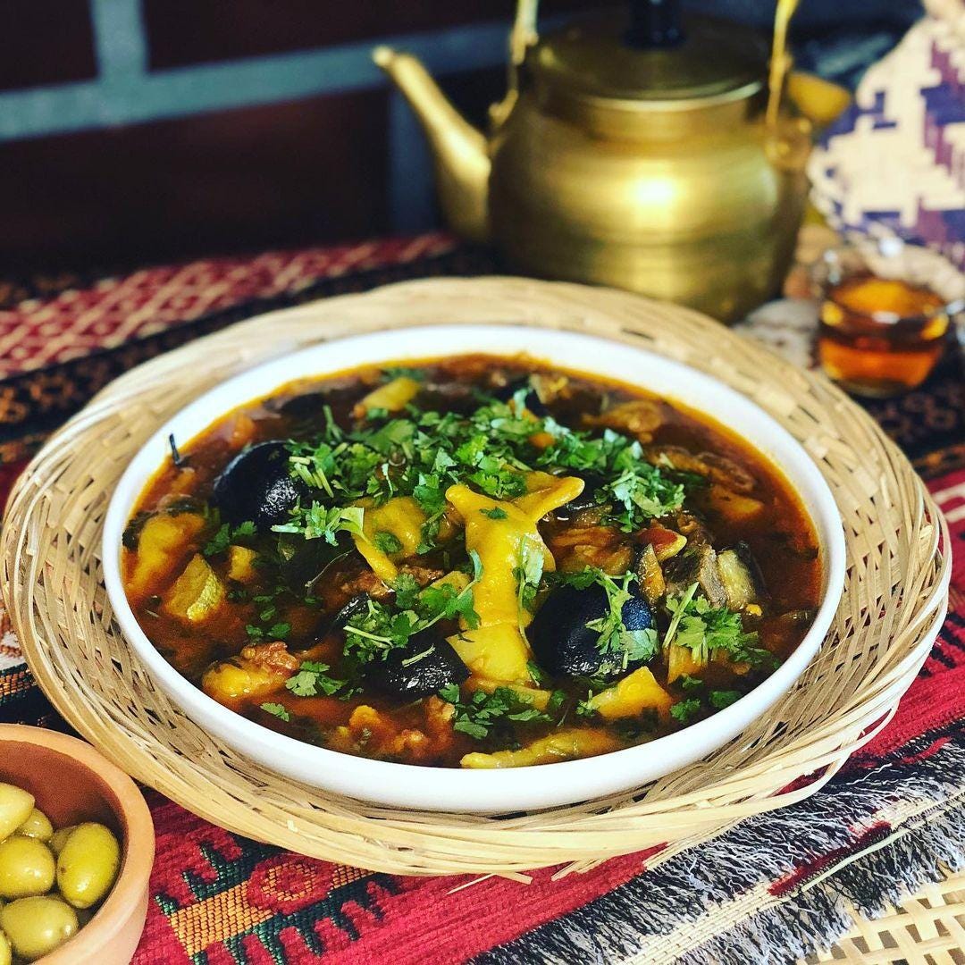 Best Kuwaiti food in Karachi and Quetta by Kabsa Express Medium
