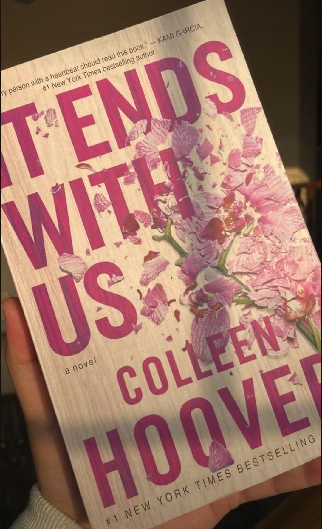 BOOK REVIEW; IT ENDS WITH US BY COLLEEN HOOVER …. by Kiranjot kaur Medium