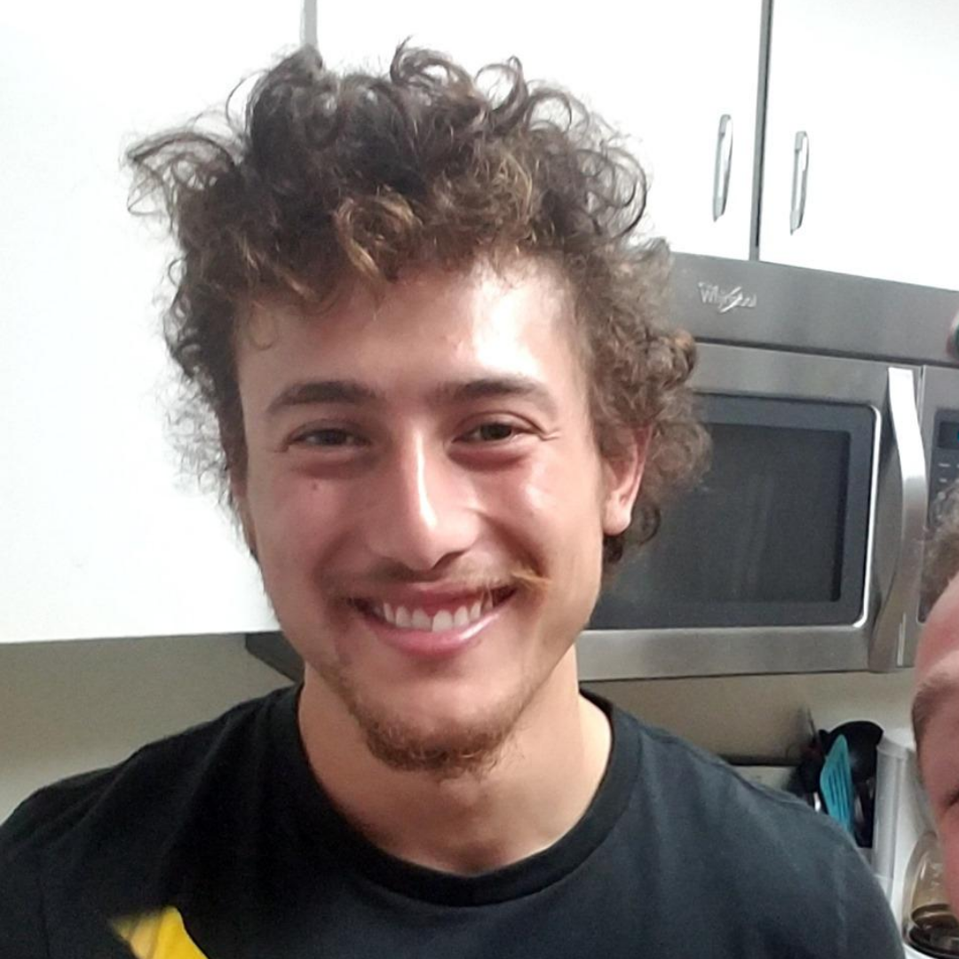 He Spent Hours Trying To Access A Storage Unit Then Vanished Forever human-remains-found-in-maquon-illinois-storage-unit-identified