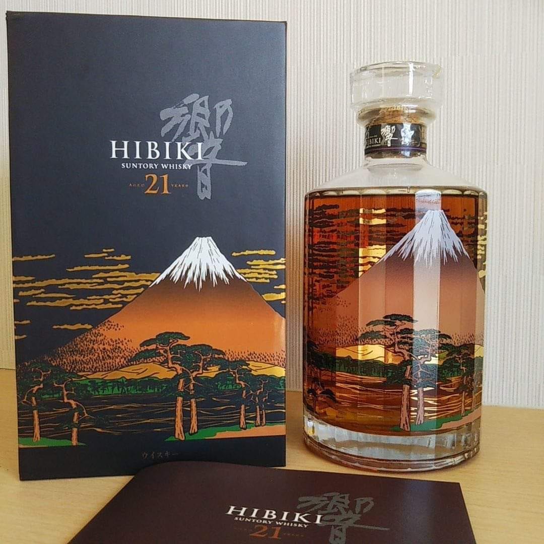 Hibiki 21yo Mount Fuji Limited Edition by Collectable Whisky Jan, 2024 Medium