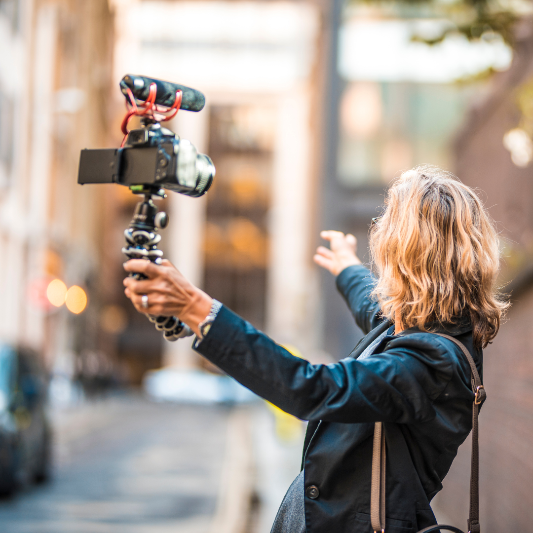 How to Choose a Vlogging Camera