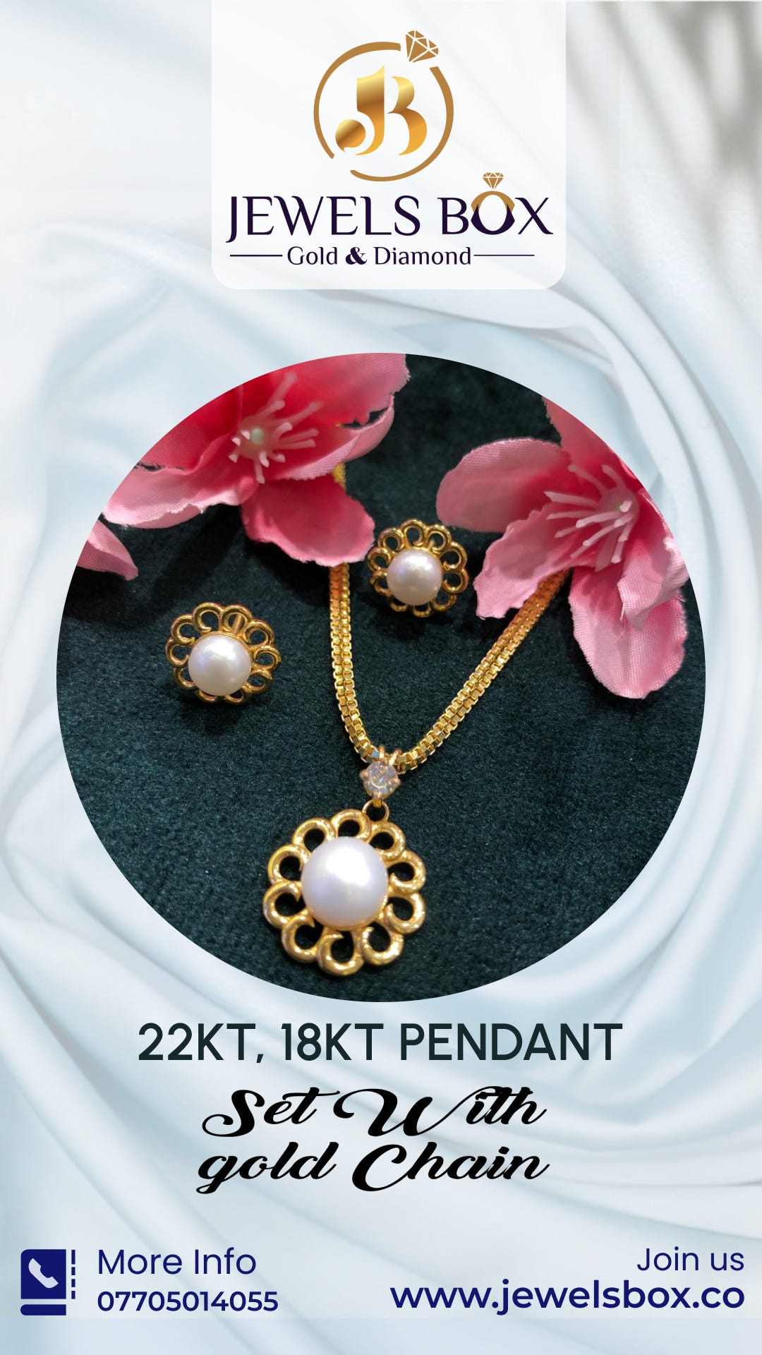 Buy 22 KT Gold Floral Stud Fancy Pendant Set for Women