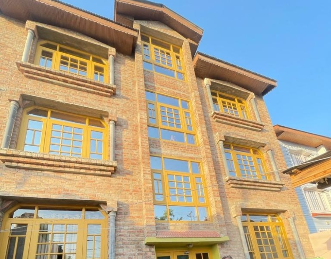 Discovering Srinagar’s Rich Heritage and Cultural Legacy
