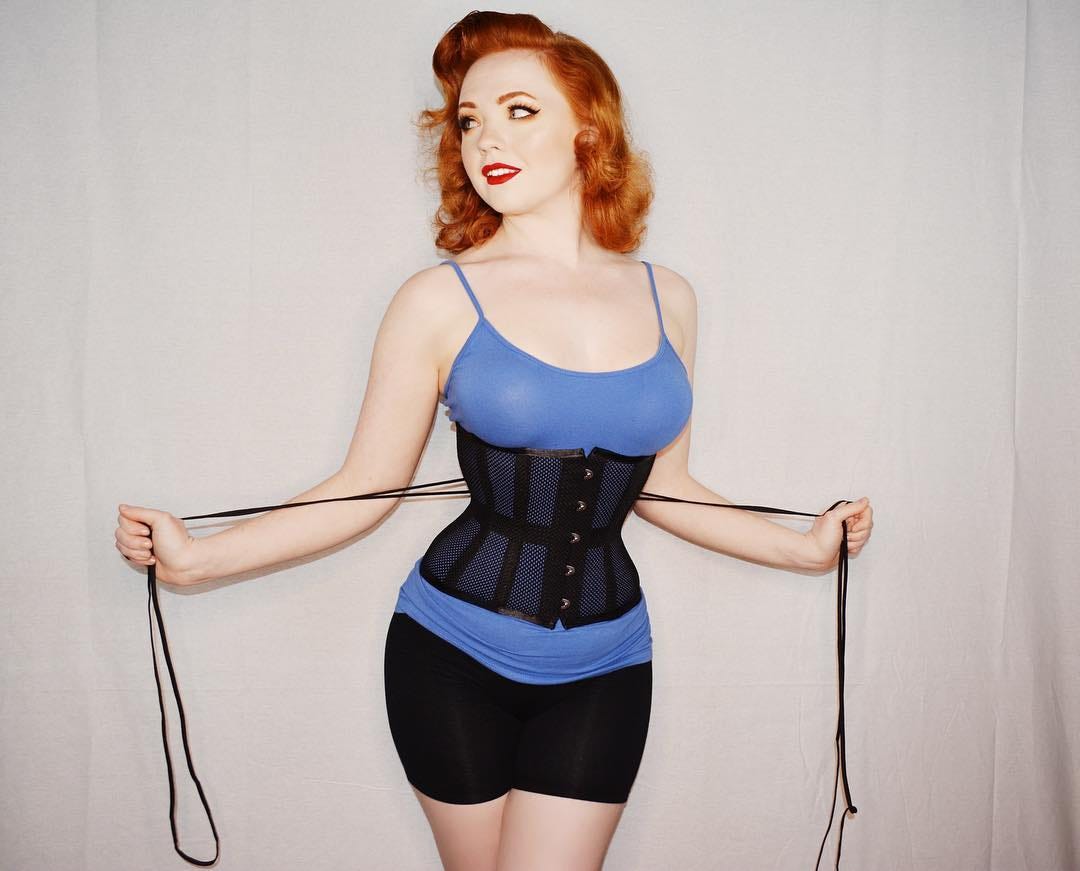 How tight should my corset be laced? — A Comprehensive Guide for