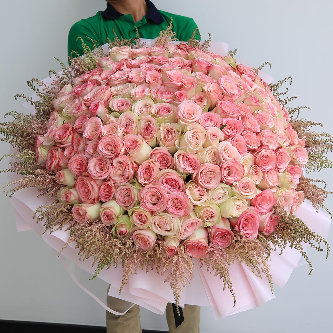 Fulfill Your Floral Dreams With Our Flower Delivery in Dubai, UAE