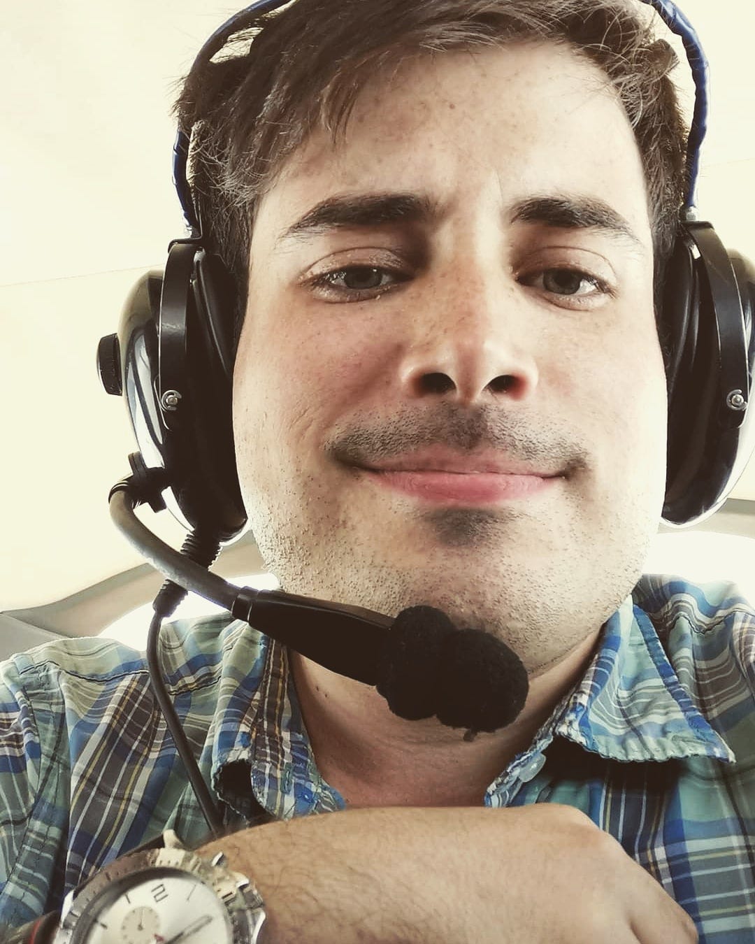 Soy solo un extraño aquí.