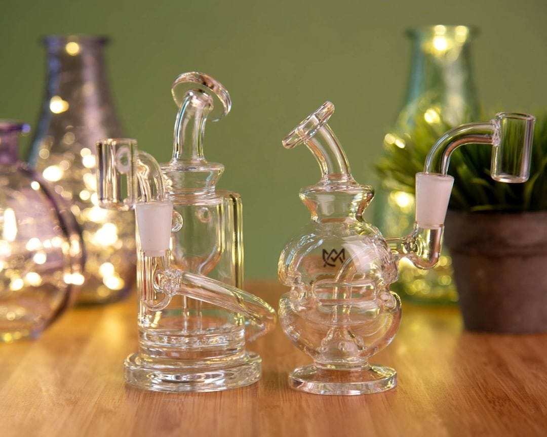 Nectar Collector VS. Dab Rig Which One You would Choose? by INHALCO