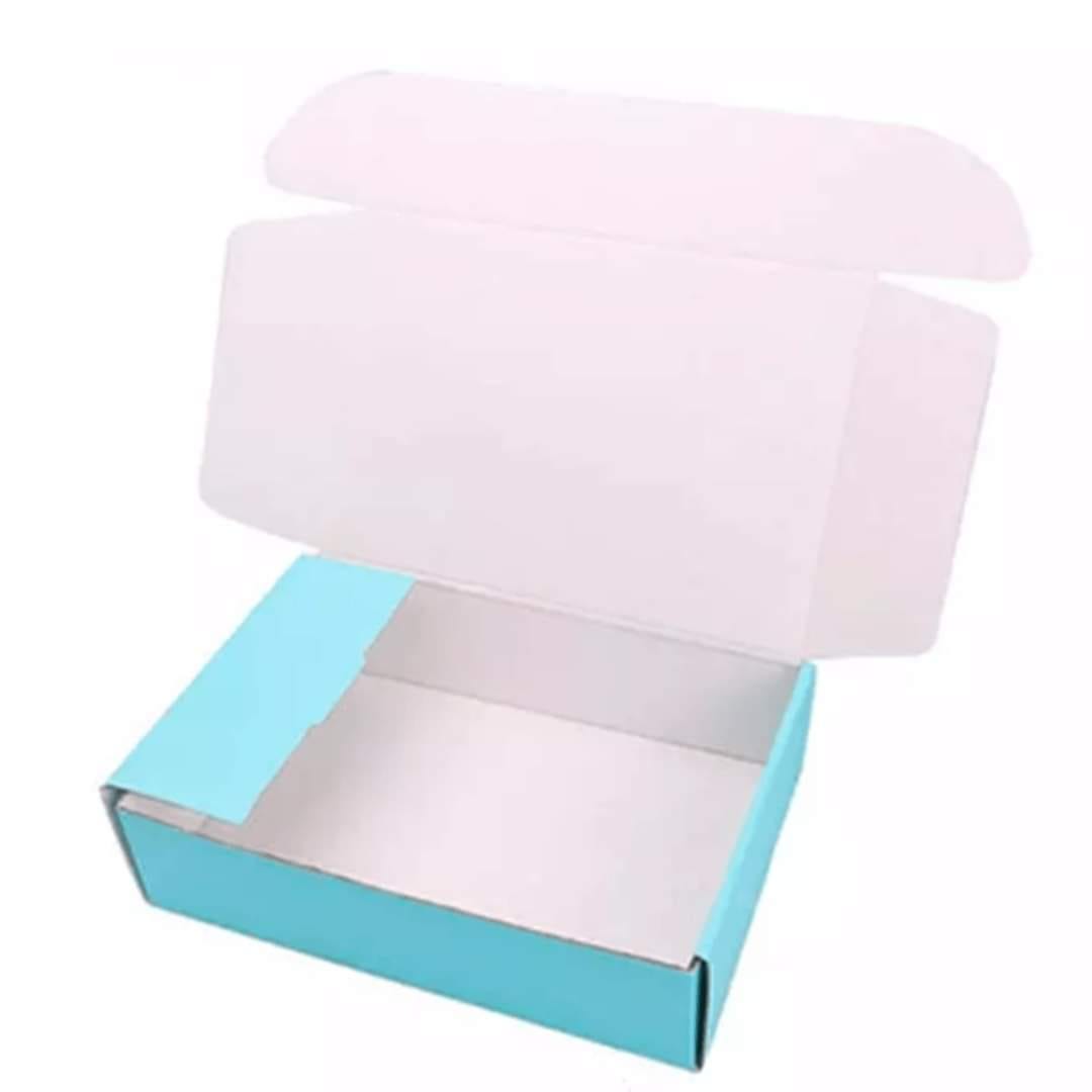 Silver Corner Packaging Mailer Boxes Manufacturers & Suppliers in UAE