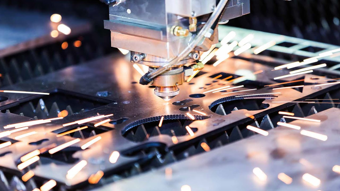 Sheet Metal Fabrication: Common Design Errors That Increase Manufacturing Costs