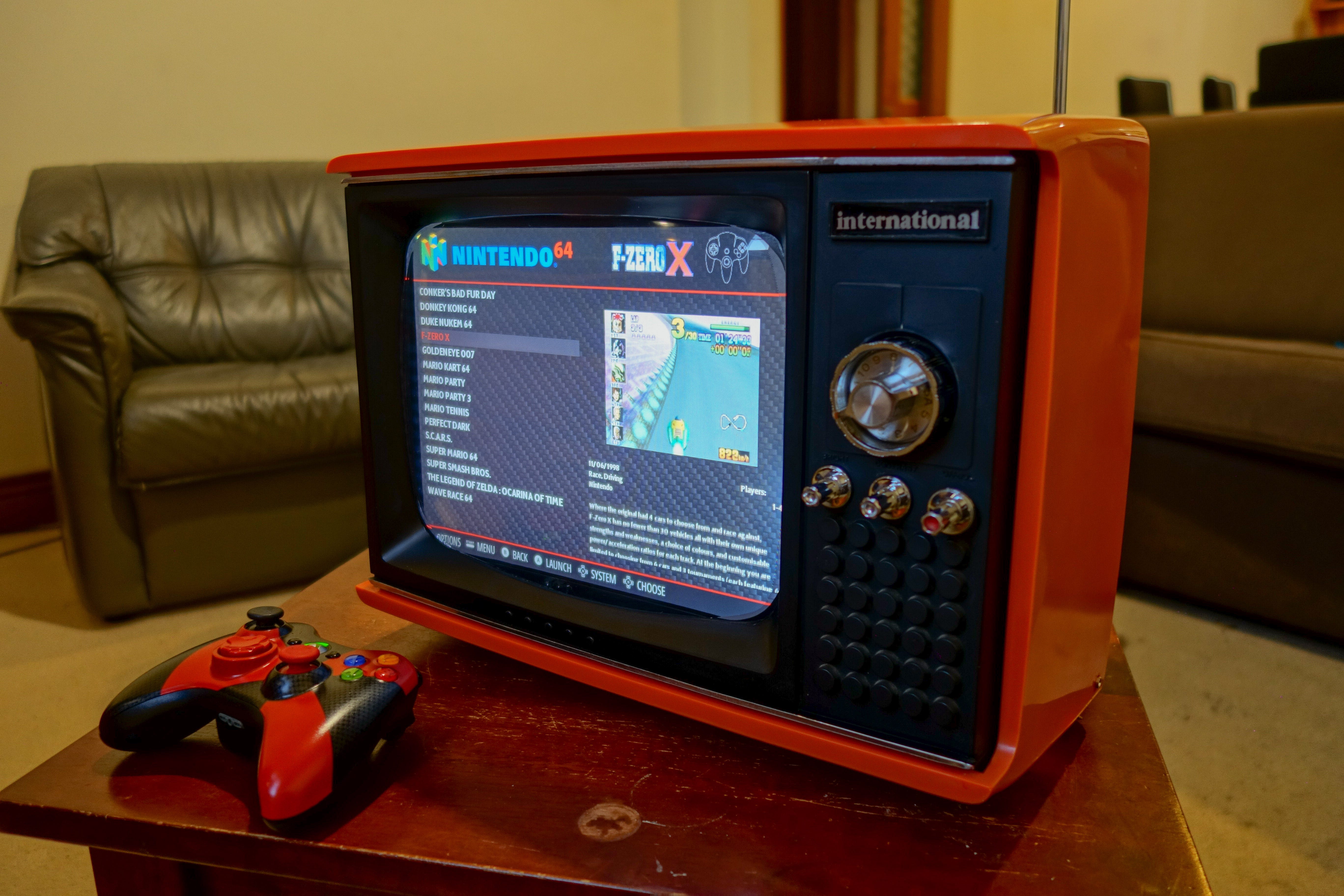 This Tiny TV Contains All of the Retro Games 