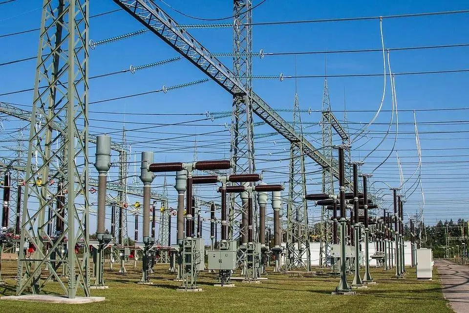 Industrial Switches Help Intelligent Substations Achieve Efficient Communication