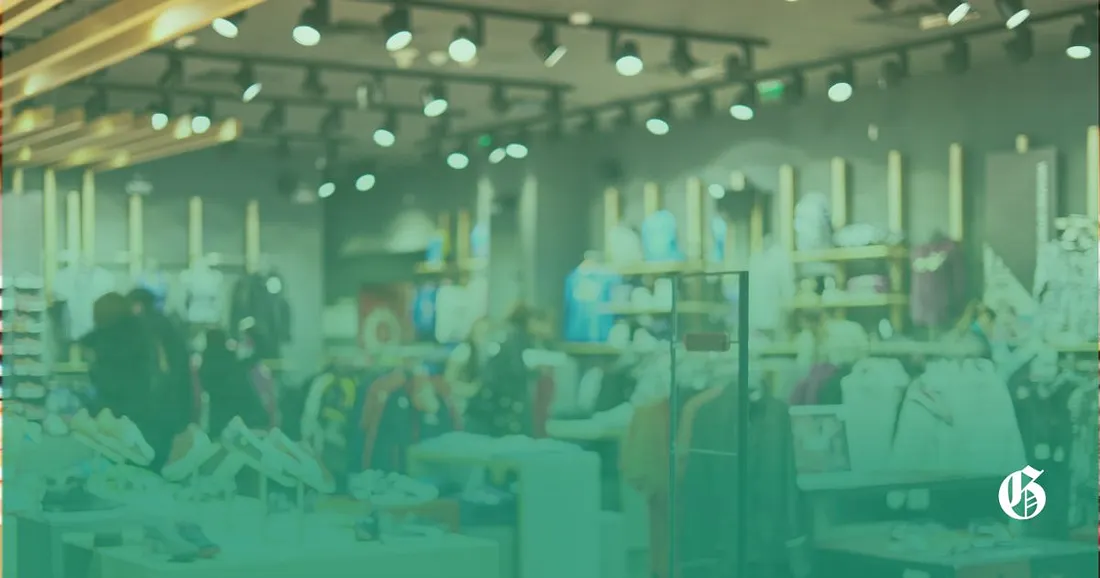 Smart Retail: Enhancing Shopping with IoT Technology