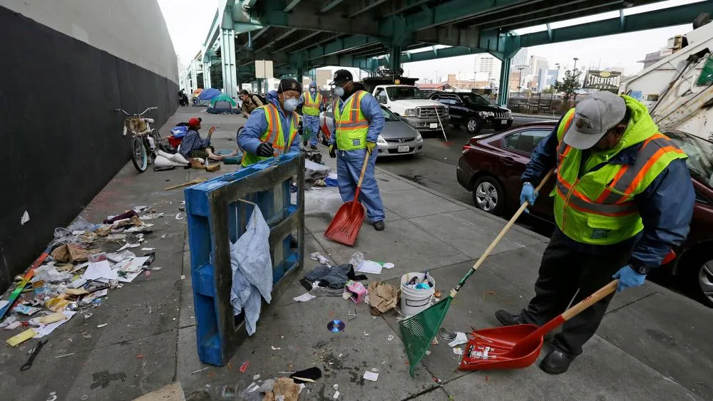 San Francisco "Poo App" SnapCrap